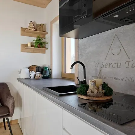 Dağ evi W Sercu Tatr *